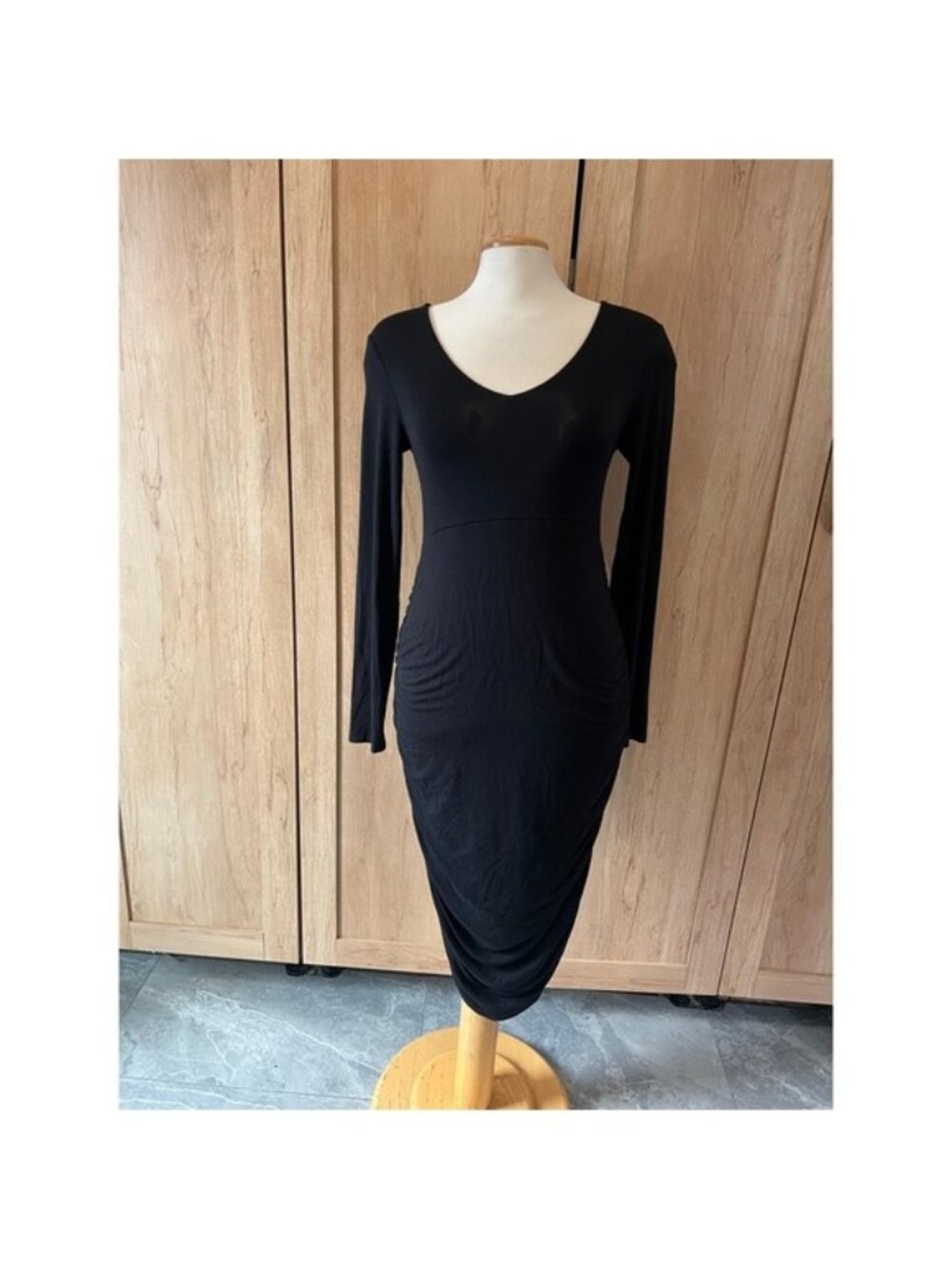 Thyme Maternity Black Long Sleeve Ruched Midi Bodycon Dress‎ Small T15-65213F